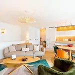 Superbe Duplex Neuf - Paris 16