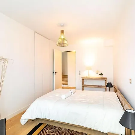 Superbe Duplex Neuf - 16 * Paris