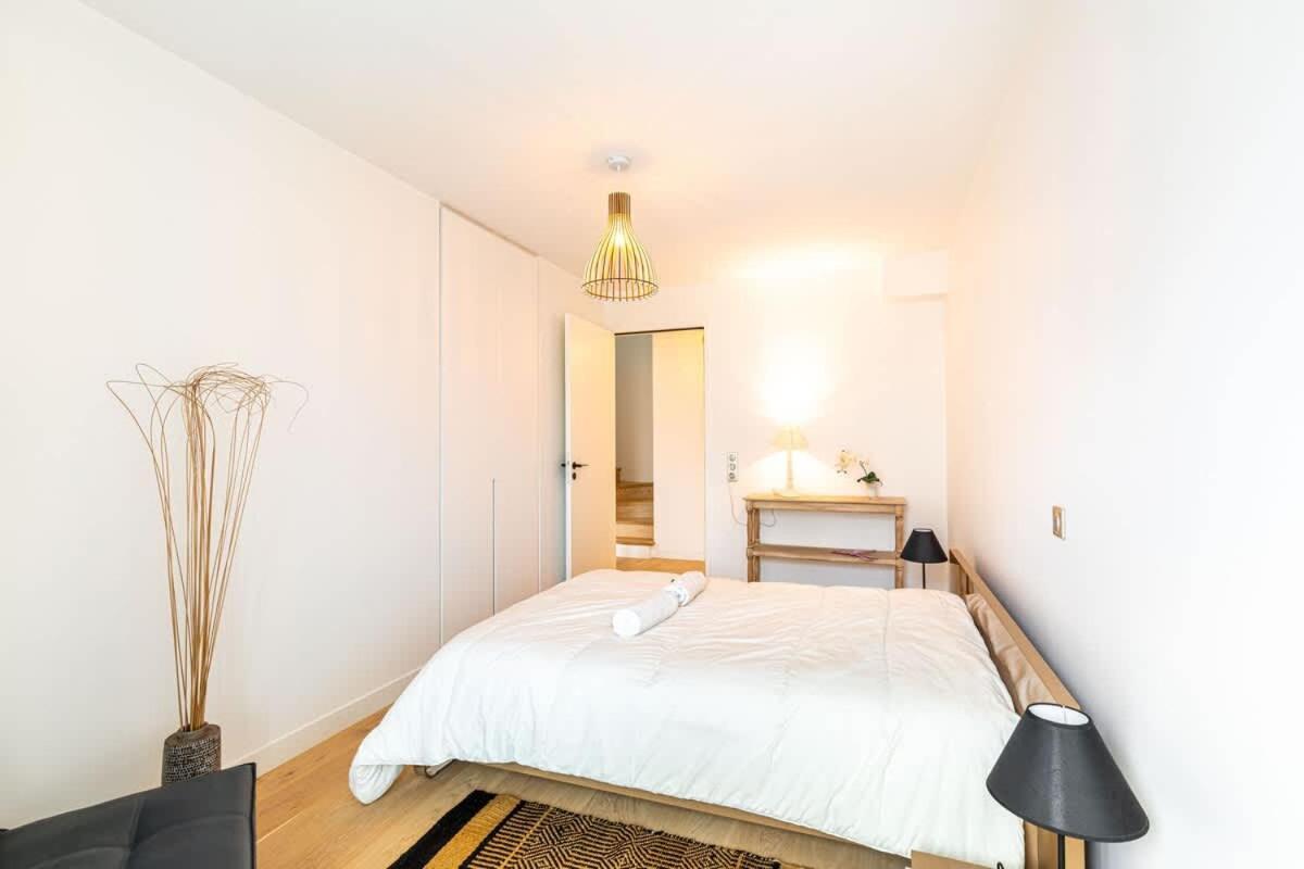 Superbe Duplex Neuf - 16 * Paris