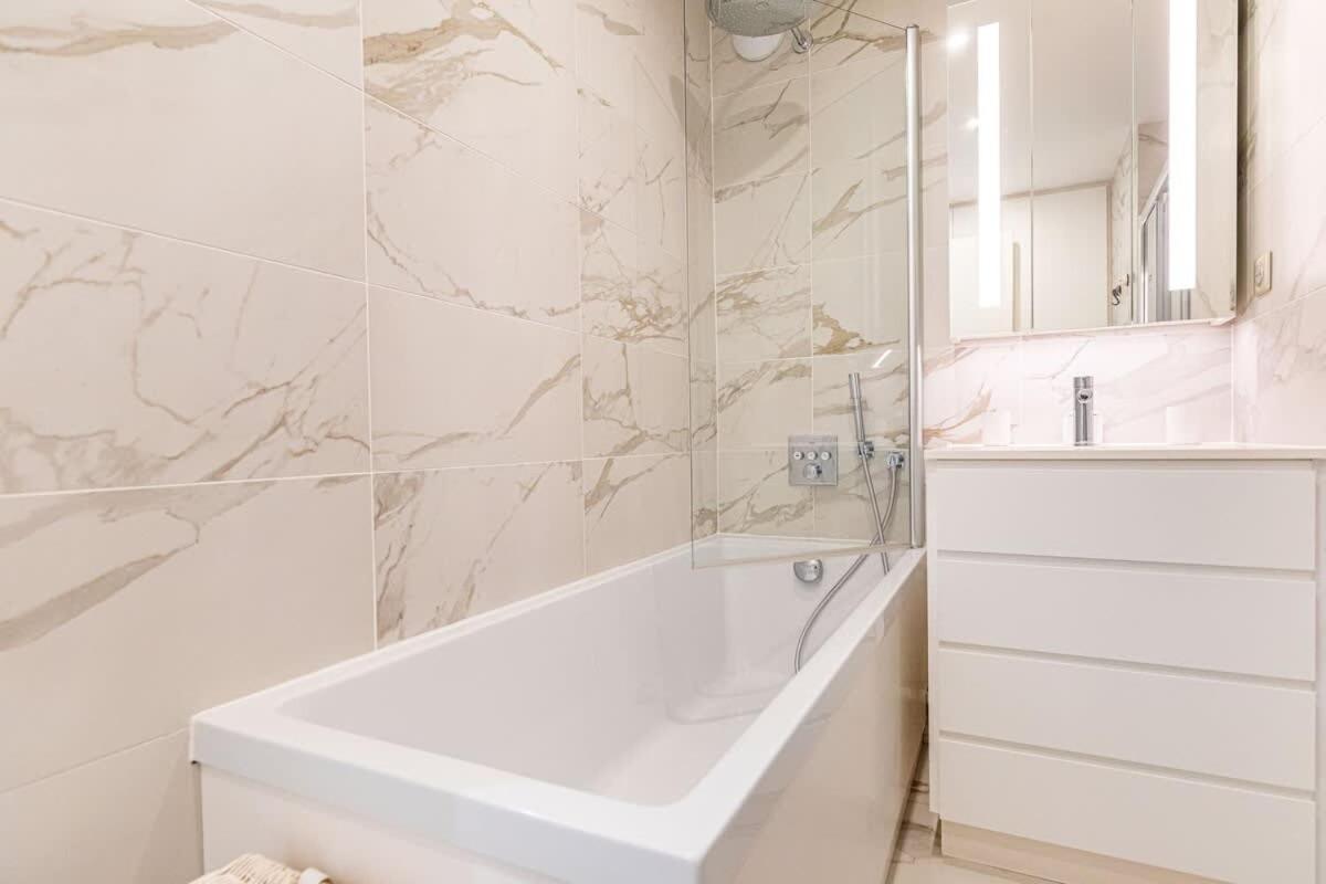 Superbe Duplex Neuf - 16 Paris